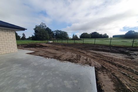 Photo of property in 51 Murray Ward Drive, Te Kauwhata, 3710