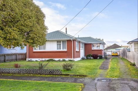 Photo of property in 20 Stuart Crescent, Masterton, 5810