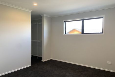 Photo of property in 4 Honowai Street, Kumeu, 0810