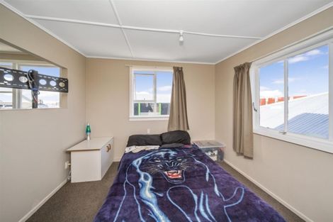 Photo of property in 22 Wellington Street, Hawera, 4610