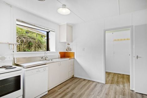 Photo of property in 36 Fantame Street, Cannons Creek, Porirua, 5024