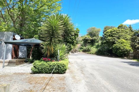 Photo of property in 9 Milton Terrace, Picton, 7220