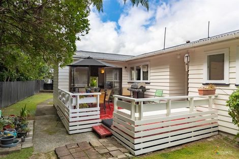 Photo of property in 42 Sunshine Crescent, Kelson, Lower Hutt, 5010