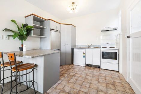 Photo of property in 65 Mantell Street, Seatoun, Wellington, 6022