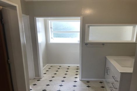 Photo of property in 41 Cranwell Street, Churton Park, Wellington, 6037