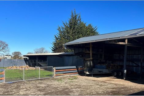 Photo of property in 130 Molloys Road, Waimate, 7980