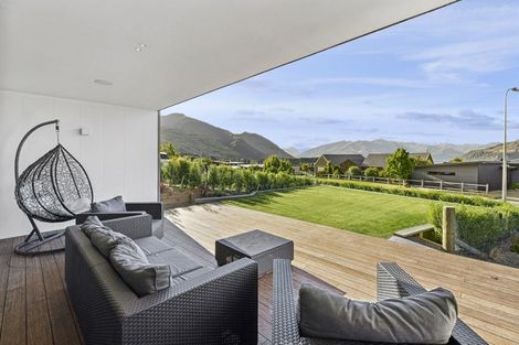 Photo of property in 69 West Meadows Drive, Wanaka, 9305