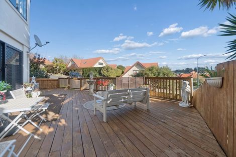 Photo of property in 6c Voyager Drive, Gulf Harbour, Whangaparaoa, 0930