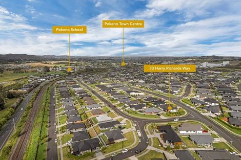 Photo of property in 33 Harry Richards Way, Pokeno, 2402