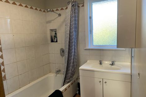 Photo of property in 20 Milton Street, Roslyn, Palmerston North, 4414