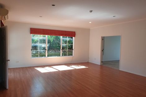 Photo of property in 9 Bocage Lane, West Harbour, Auckland, 0618