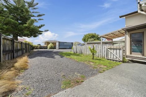 Photo of property in 73 West Coast Road, Glen Eden, Auckland, 0602