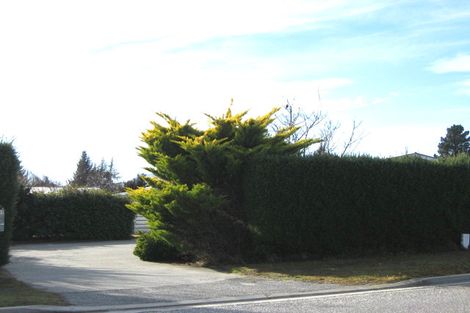 Photo of property in 220 Stone Street, Wanaka, 9305