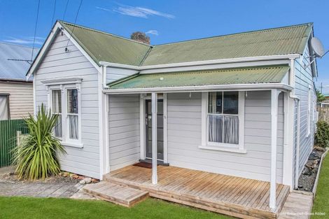 Photo of property in 5 Barrack Street, Whanganui, 4500