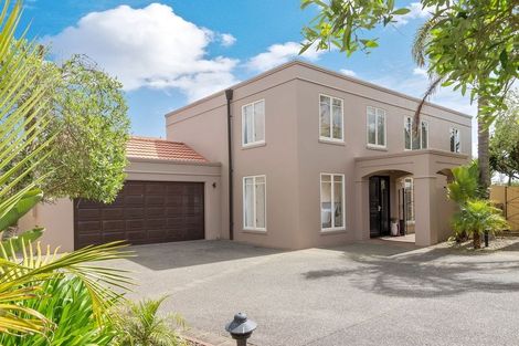 Photo of property in 13 Haven Crest, Somerville, Auckland, 2014