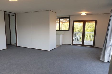 Photo of property in 22 Crosby Road, West Harbour, Auckland, 0618