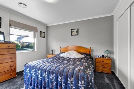 Photo of property in 20a Virginia Place, Whalers Gate, New Plymouth, 4310