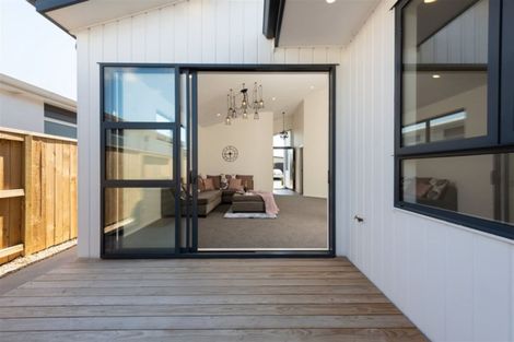 Photo of property in 26 Knightia Drive, Papamoa Beach, Papamoa, 3118