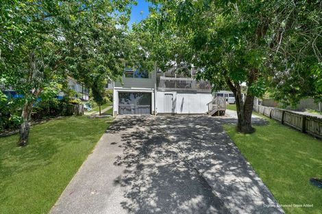 Photo of property in 10 Glucina Place, Glen Eden, Auckland, 0602