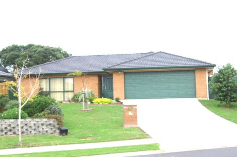 Photo of property in 9 Toledo Avenue, Henderson, Auckland, 0612
