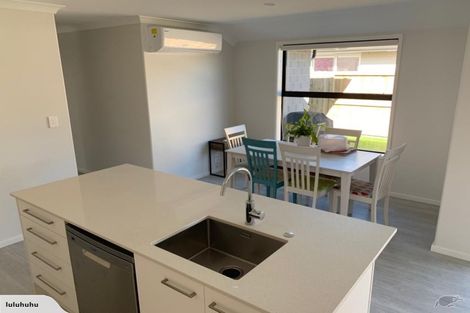 Photo of property in 18 Fearnley Grove, Pyes Pa, Tauranga, 3112