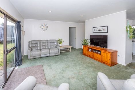 Photo of property in 37 Mardon Road, Enderley, Hamilton, 3214