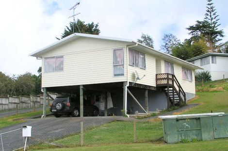 Photo of property in 27 Glenfinn Place, Massey, Auckland, 0614