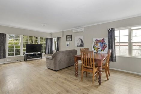 Photo of property in 14 Madison Place, Dinsdale, Hamilton, 3204