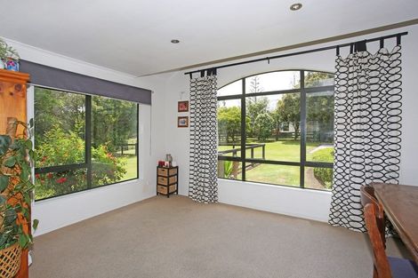 Photo of property in 11d Hyland Place, Waiuku, 2681