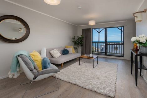 Photo of property in 12/410 The Esplanade, Island Bay, Wellington, 6023