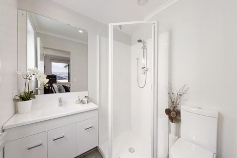 Photo of property in 5 Wai Shing Place, Pukekohe, 2120