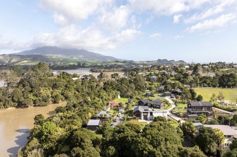 Photo of property in 19c East Street, Raglan, 3225