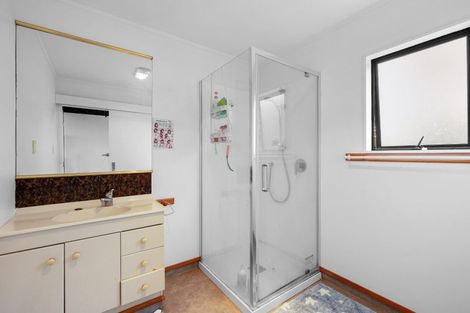 Photo of property in 27 Salcombe Terrace, Welbourn, New Plymouth, 4312