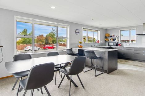 Photo of property in 6 Pitman Place, Waimate, 7924