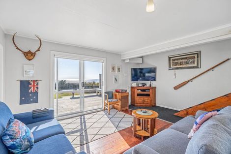 Photo of property in 499 Pukehina Parade, Pukehina, Te Puke, 3189