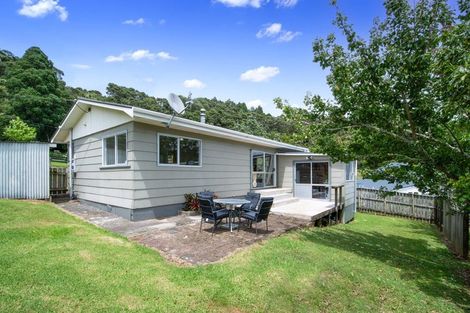 Photo of property in 12 Mildon Road, Waitakere, Auckland, 0782