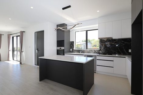 Photo of property in 58a Sorrel Crescent, Bucklands Beach, Auckland, 2012