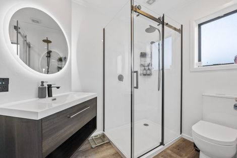 Photo of property in 16 Douglas Street, Hawera, 4610