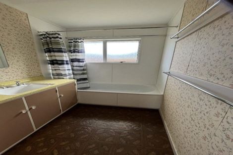 Photo of property in 1/5 Shera Street, Acacia Bay, Taupo, 3330