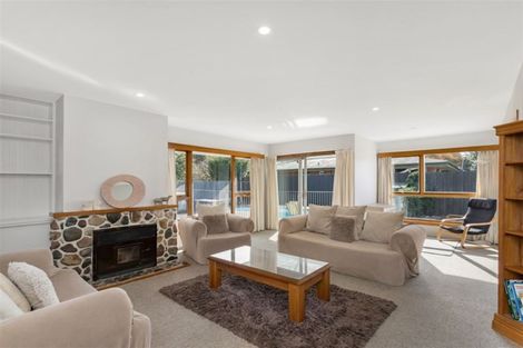 Photo of property in 21 Toorak Avenue, Avonhead, Christchurch, 8042