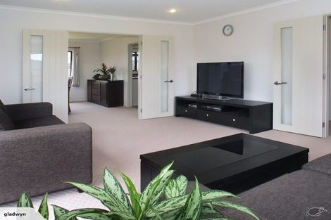 Photo of property in 238 Mark Avenue, Grenada Village, Wellington, 6037