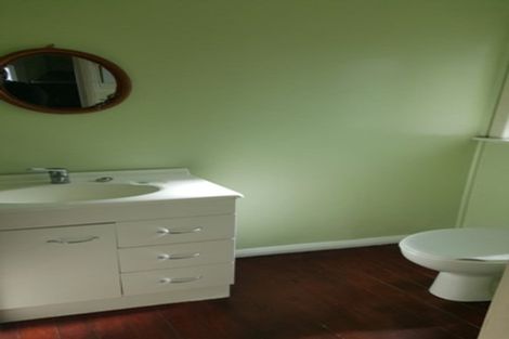 Photo of property in 14 Kokiri Street, Te Atatu South, Auckland, 0610