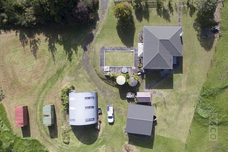 Photo of property in 79 Annandale Road, Kumeu, 0891