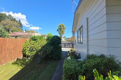 Photo of property in 68 Stokes Valley Road, Stokes Valley, Lower Hutt, 5019