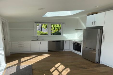 Photo of property in 2 Glenbervie Terrace, Thorndon, Wellington, 6011