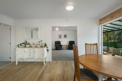 Photo of property in 17 Gray Street, Katikati, 3129