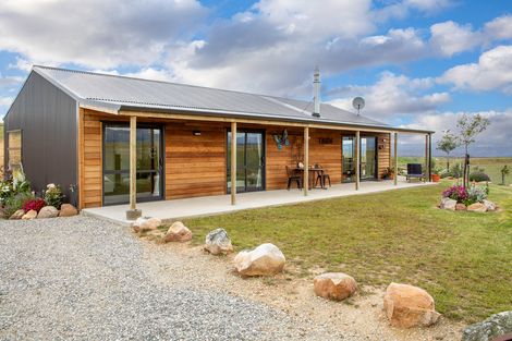 Photo of property in 25 Scrubby Gully Road, Waikerikeri, Alexandra, 9393