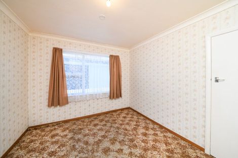 Photo of property in 5 Belvedere Crescent, Takaro, Palmerston North, 4412