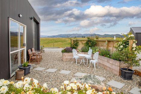 Photo of property in 25 Scrubby Gully Road, Waikerikeri, Alexandra, 9393