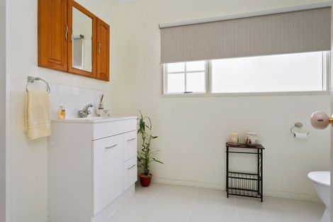 Photo of property in 138 Victoria Street, Cambridge, 3434